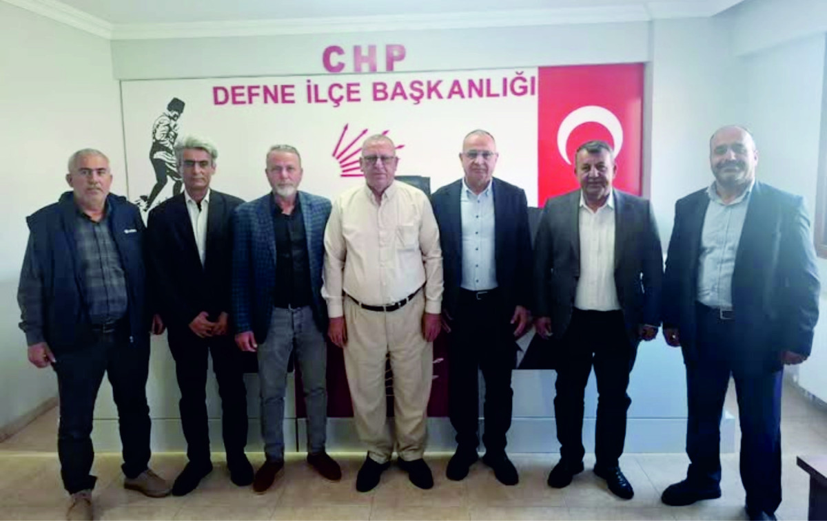CHP ALTINÖZÜ İLÇE YÖNETİMİ’nden İL BAŞKANI MEHMET GÖNEÇ’e ZİYARET