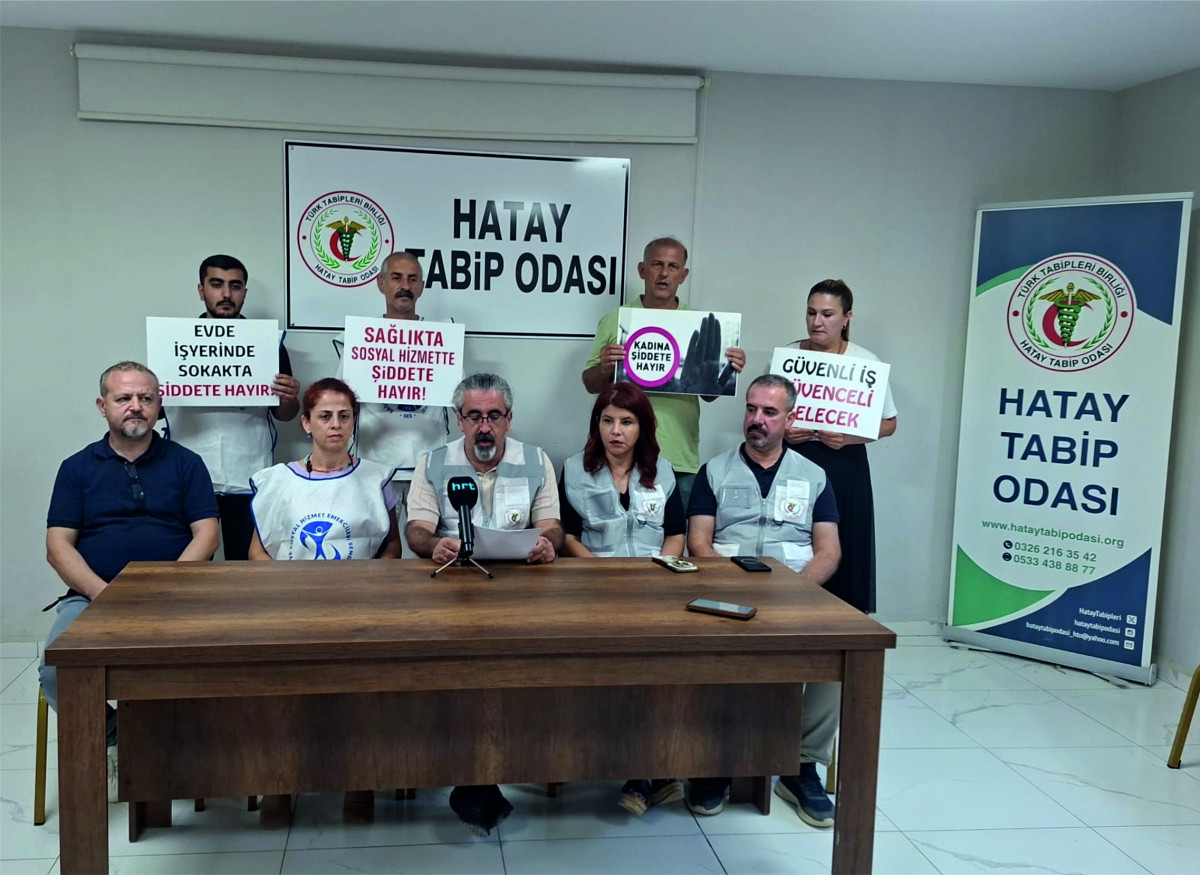 DOKTORLAR VE SAĞLIKÇILAR İSYANDA: Sağlıkta Ve Yaşamın Hiç Bir Alanında Şiddete Alışmayacağız. 